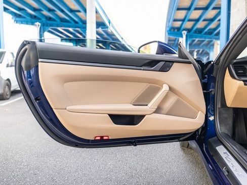 Used 2024 Porsche 911 Carrera S image 36