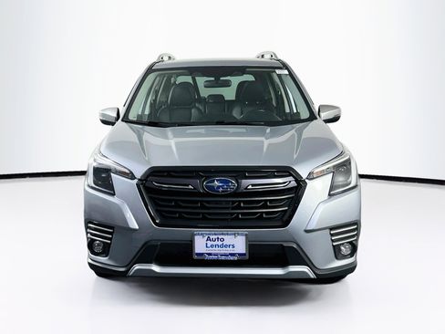 Used 2023 Subaru Forester Touring AWD/4WD image 2