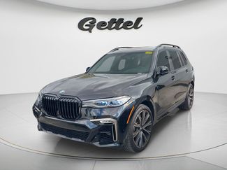 Used 2021 BMW X7 M50i w/ Dynamic Handling Package video 2