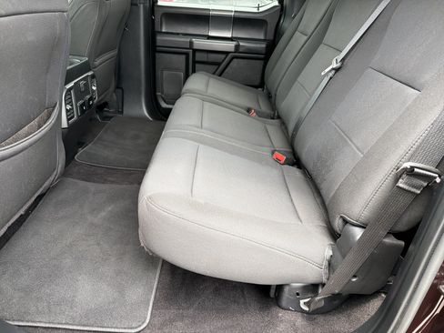 Used 2018 Ford F150 XLT w/ Equipment Group 302A Luxury AWD/4WD image 40