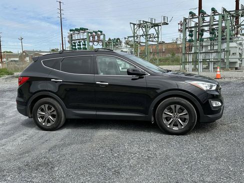 Used 2013 Hyundai Santa Fe Sport w/ Popular Equipment Pkg AWD/4WD image 9