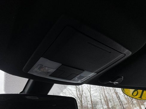 Certified 2018 Ford Explorer XLT w/ Equipment Group 202A image 58