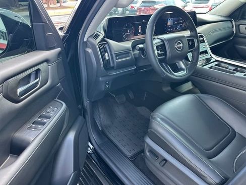 Used 2025 Nissan Armada SV image 10