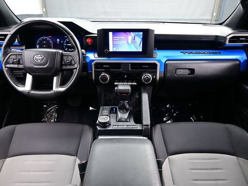 Used 2024 Toyota Tacoma TRD Off-Road AWD/4WD image 16