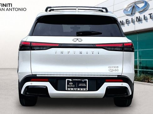 Used 2023 INFINITI QX60 Luxe w/ Cargo Package FWD image 5