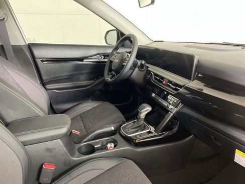 New 2026 Kia Seltos S image 16