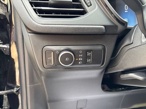Used 2025 Ford Escape ST-Line Select AWD/4WD image 62