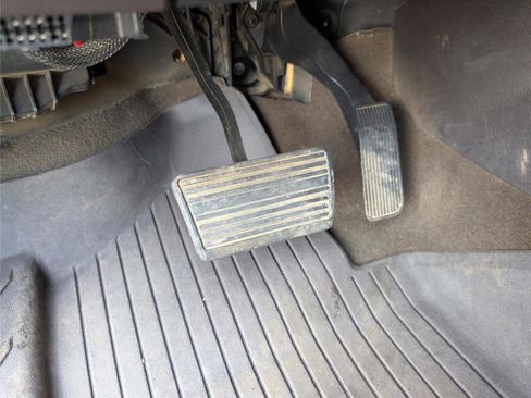 Used 2018 GMC Sierra 3500 Denali w/ Duramax Plus Package image 24