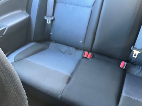 Used 2025 Nissan Versa SV image 39