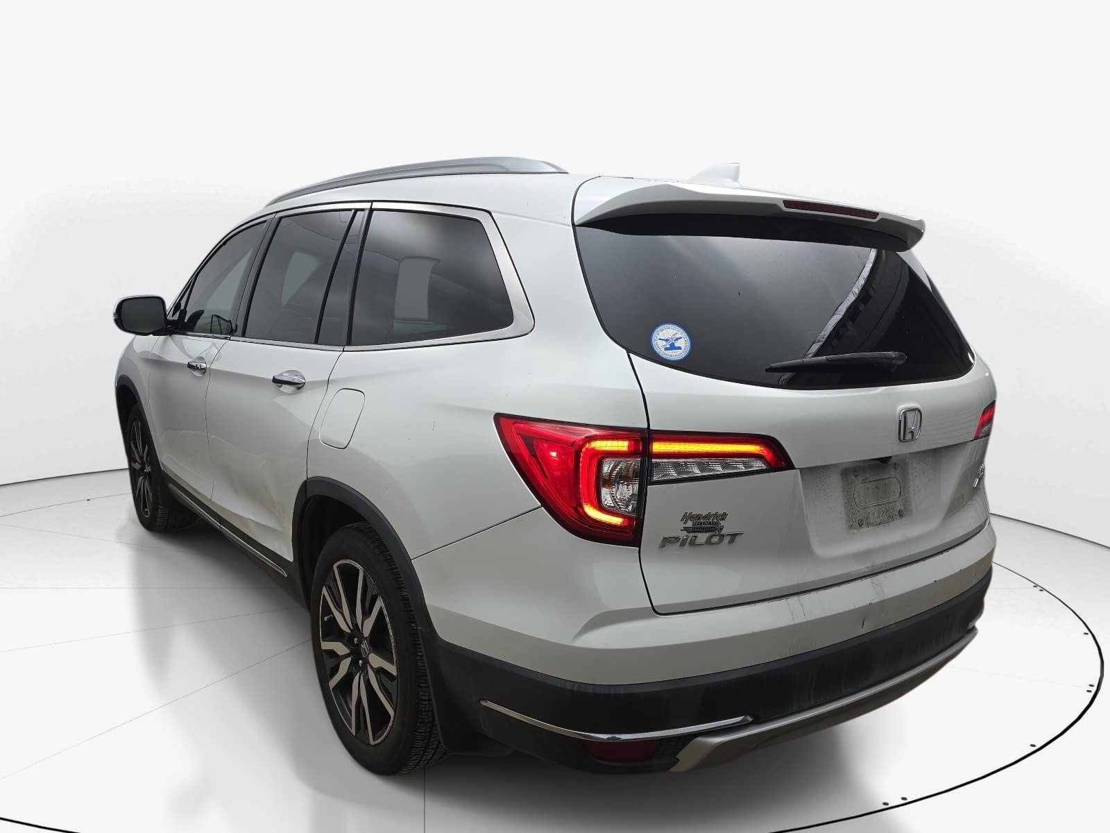 Used 2020 Honda Pilot Elite image 6