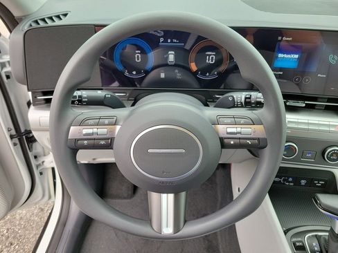 New 2026 Hyundai Kona SE image 22