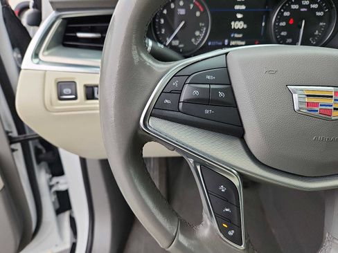 Used 2021 Cadillac XT5 Premium Luxury image 20