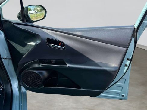 Used 2019 Toyota Prius XLE image 20