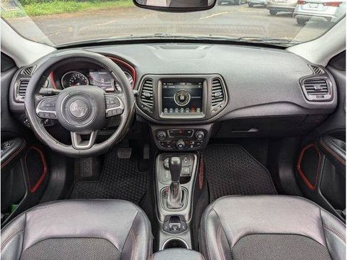 Used 2019 Jeep Compass Trailhawk AWD/4WD image 62
