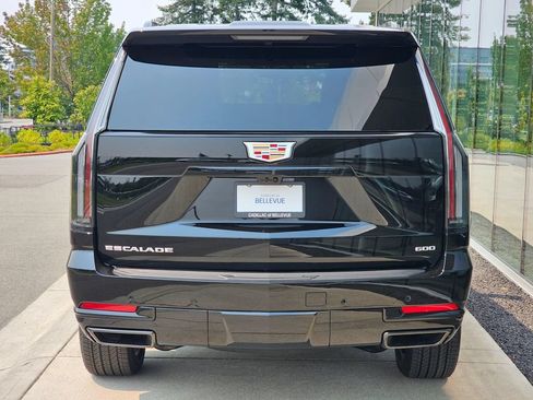 New 2026 Cadillac Escalade Sport w/ Touring Package AWD/4WD image 4