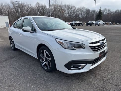Used 2022 Subaru Legacy Limited image 3