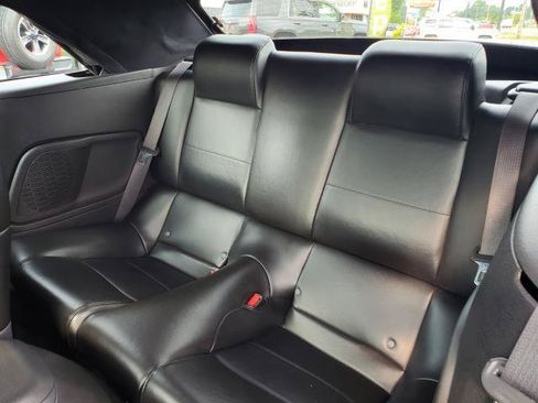 Used 2007 Ford Mustang Convertible RWD image 21
