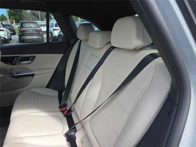 New 2026 Mercedes-Benz GLC 300 4MATIC image 13
