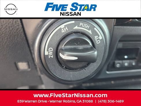 Used 2021 Nissan Titan PRO-4X w/ Pro-4x Convenience Package AWD/4WD image 22