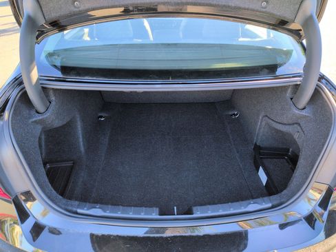 Used 2018 BMW 320i Sedan image 30