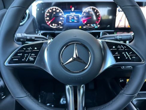 New 2026 Mercedes-Benz GLA 250 image 20