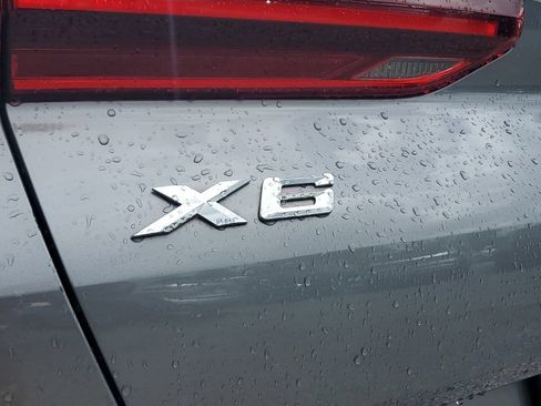 Used 2024 BMW X6 xDrive40i w/ Premium Package AWD/4WD image 8