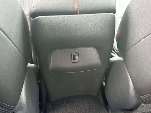 Certified 2024 Nissan Sentra SR w/ SR Premium Package image 12