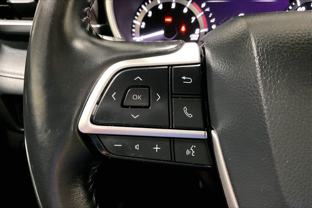 Certified 2024 Toyota Highlander XLE AWD/4WD image 19