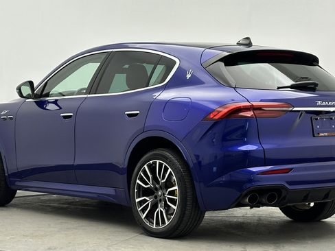 Used 2023 Maserati Grecale GT image 7