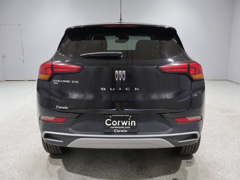 Used 2024 Buick Encore GX Preferred AWD/4WD image 3