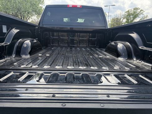 Used 2022 RAM 2500 Big Horn w/ Cold Weather Group image 27