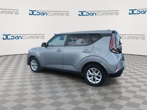 Used 2024 Kia Soul LX w/ Option Group 015 FWD image 6