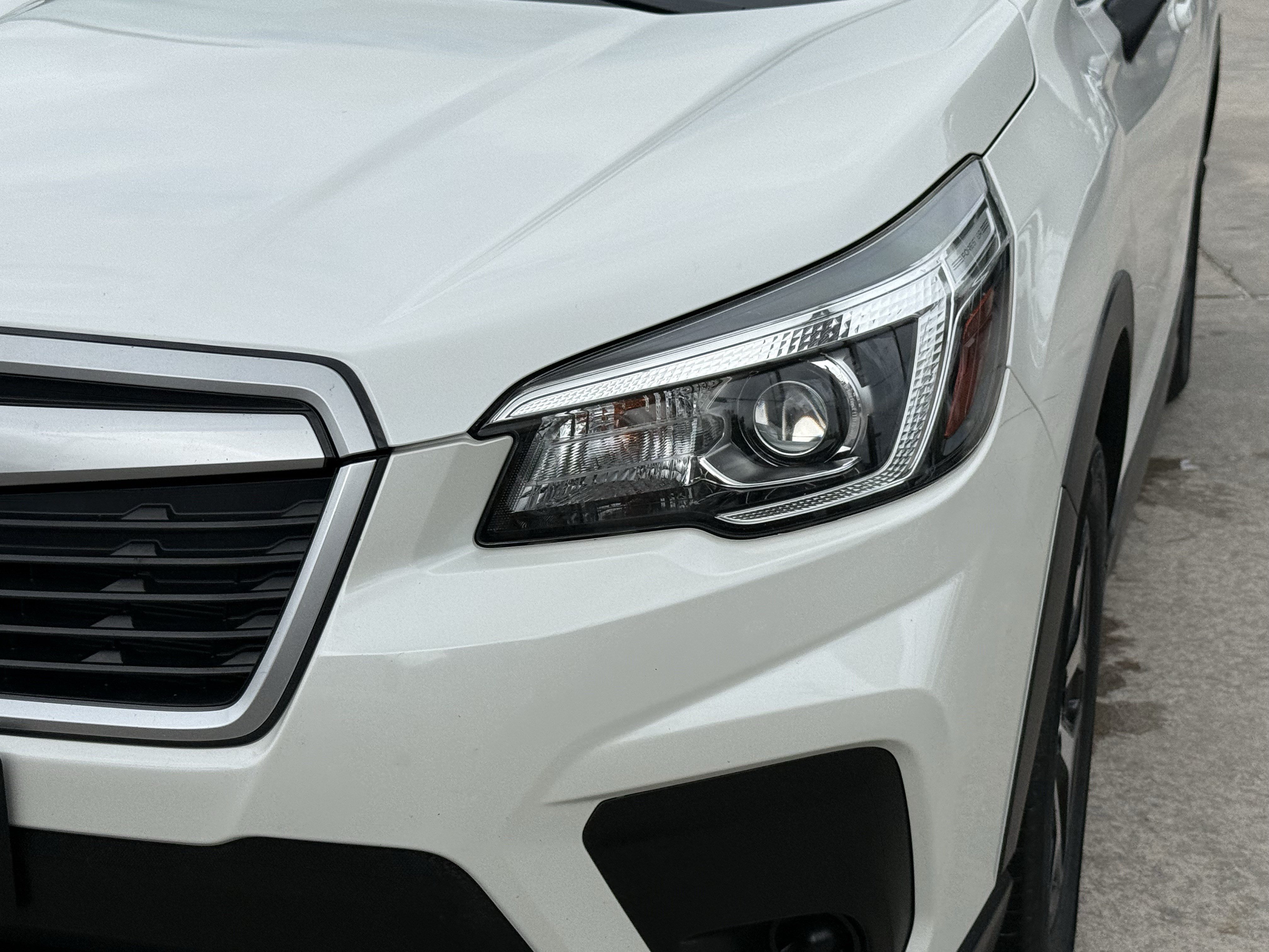 Used 2020 Subaru Forester Premium AWD/4WD image 11