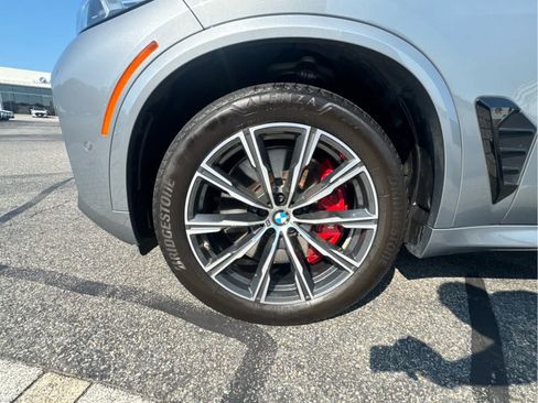 Used 2024 BMW X5 M60i AWD/4WD image 9