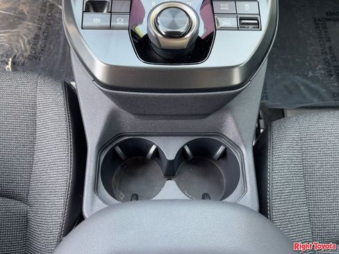 Certified 2026 Toyota bZ AWD/4WD image 29