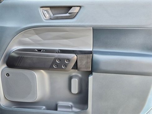 Used 2023 Ford Maverick Lariat w/ Lariat Luxury Package image 27