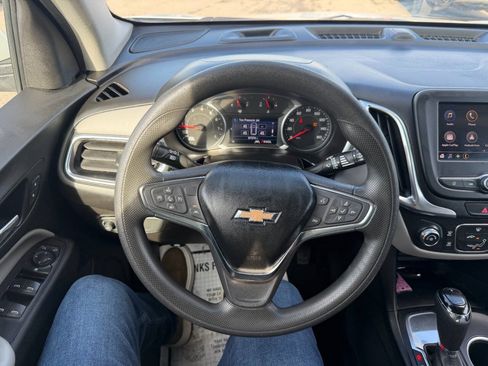 Used 2021 Chevrolet Equinox LT FWD image 47