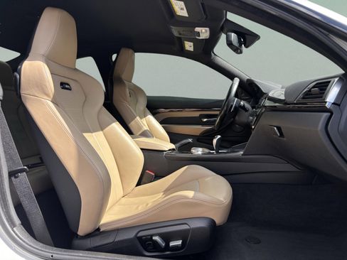 Used 2018 BMW M4 Coupe image 23