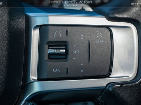 Used 2023 Land Rover Discovery S R-Dynamic image 27