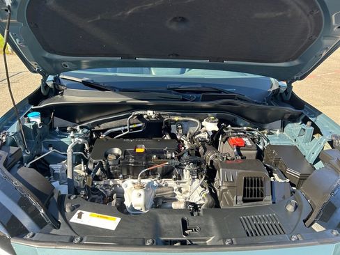 Used 2025 Honda HR-V Sport image 30