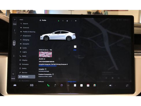 Used 2022 Tesla Model S Plaid image 26