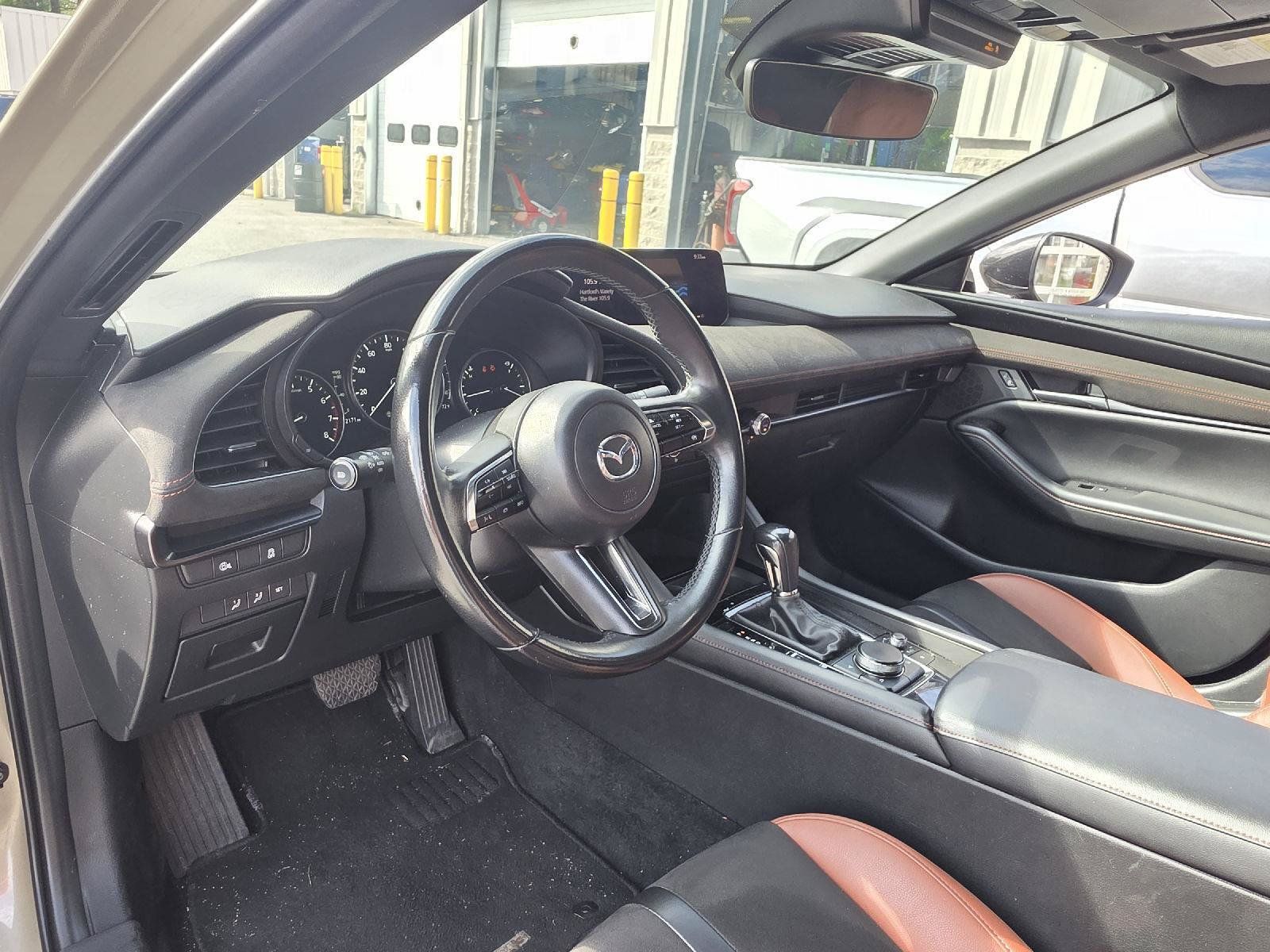 Used 2024 MAZDA MAZDA3 s AWD/4WD image 9