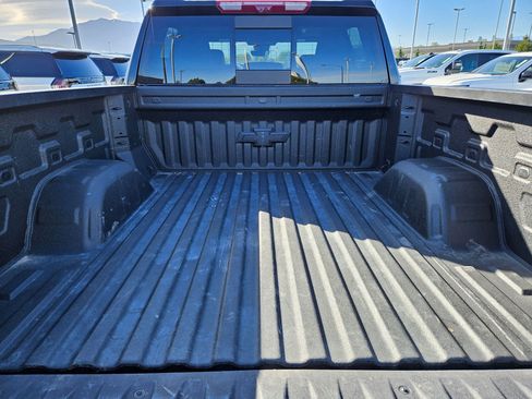 Used 2026 Chevrolet Silverado 1500 ZR2 w/ Dark Appearance Package AWD/4WD image 30