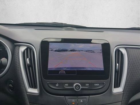 Used 2023 Chevrolet Malibu LT FWD image 14