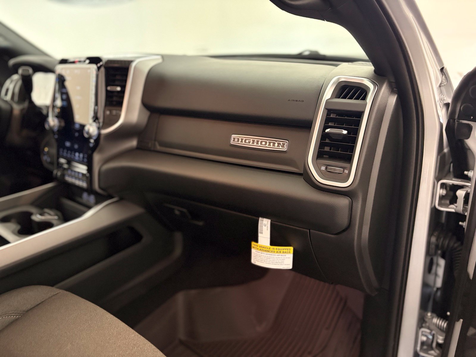 New 2027 RAM 3500 Big Horn AWD/4WD image 25