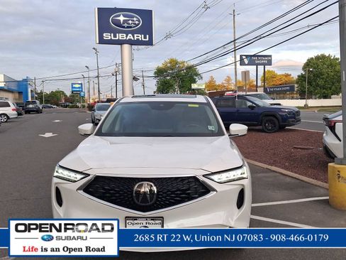 Used 2024 Acura MDX SH-AWD image 2