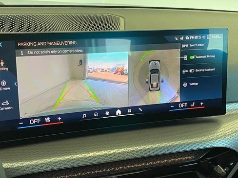 New 2026 BMW 330i xDrive Sedan w/ M Sport Package image 24