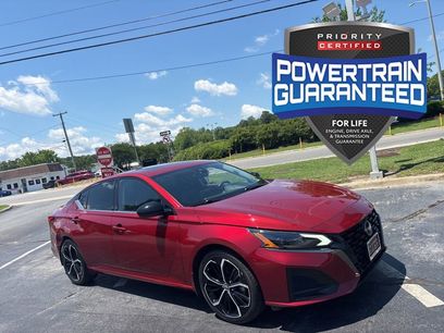 Used 2023 Nissan Altima 2.5 SR w/ SR Premium Package