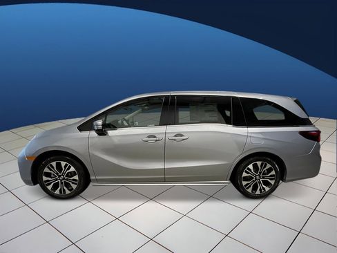 New 2026 Honda Odyssey Elite image 2