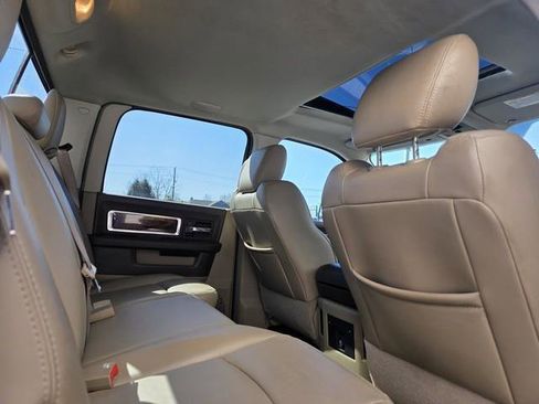 Used 2011 RAM 1500 Laramie image 19